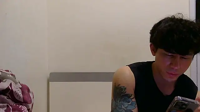 Snapshot of natenatejosh chatting on October 25, 2025, 2:07 pm natenatejosh online show from October 25, 2025, 2:07 pm