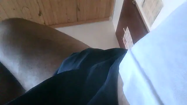 Cock4LadiesONLY online show from November 9, 2025, 2:54 pm