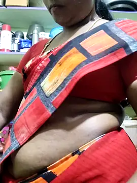 Snapshot of papukurty chatting on October 10, 2025, 8:37 am papukurty online show from October 10, 2025, 8:37 am