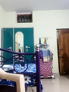 Snapshot of papukurty chatting on September 30, 2025, 2:45 pm papukurty online show from September 30, 2025, 2:45 pm