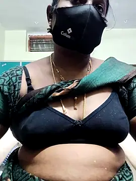 Snapshot of papukurty chatting on October 25, 2025, 10:36 am papukurty online show from October 25, 2025, 10:36 am