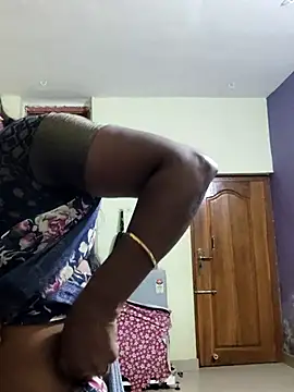 Snapshot of papukurty chatting on October 5, 2025, 12:23 am papukurty online show from October 5, 2025, 12:23 am