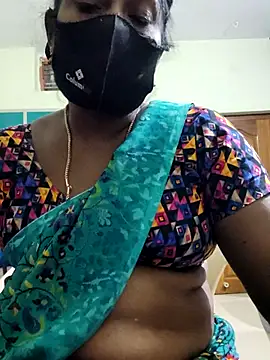 Snapshot of papukurty chatting on October 19, 2025, 1:25 pm papukurty online show from October 19, 2025, 1:25 pm