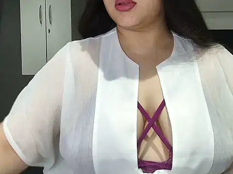 misss fairy online show from September 15, 2025, 7:03 pm