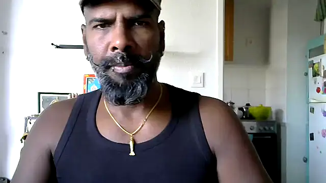 Snapshot of frenchblackc31 chatting on September 29, 2025, 8:10 am frenchblackc31 online show from September 29, 2025, 8:10 am