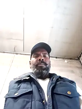 Snapshot of frenchblackc31 chatting on October 21, 2025, 2:38 pm frenchblackc31 online show from October 21, 2025, 2:38 pm