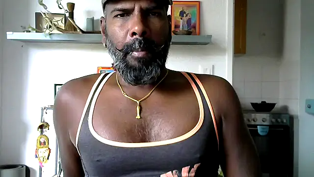 Snapshot of frenchblackc31 chatting on September 21, 2025, 12:54 pm frenchblackc31 online show from September 21, 2025, 12:54 pm