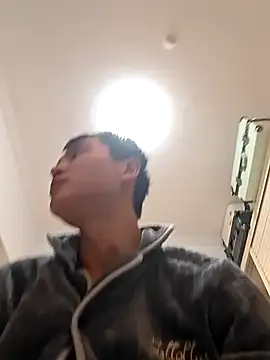 Snapshot of defgghj chatting on October 27, 2025, 11:33 am defgghj online show from October 27, 2025, 11:33 am