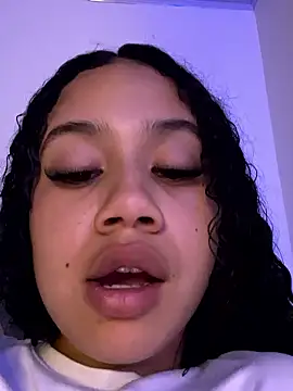 jadee8 online show from January 10, 2026, 5:36 am