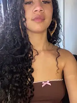 jadee8 online show from February 20, 2026, 7:38 pm