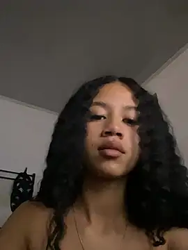 jadee8 online show from July 12, 2026, 9:04 pm
