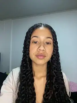 jadee8 online show from March 29, 2026, 12:01 am