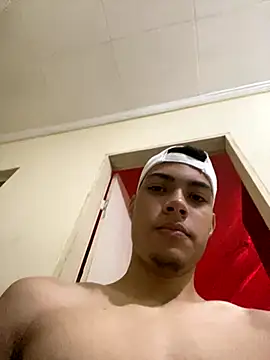 henrycoutto online show from October 6, 2025, 2:35 am