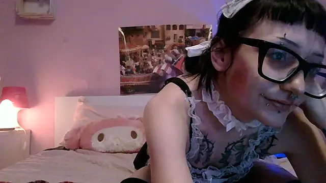 Snapshot of severingratty chatting on October 30, 2025, 8:39 pm severingratty online show from October 30, 2025, 8:39 pm