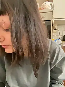 Snapshot of severingratty chatting on October 3, 2025, 3:02 pm severingratty online show from October 3, 2025, 3:02 pm