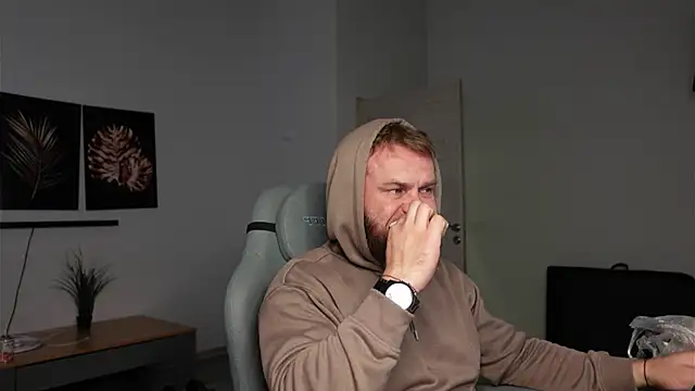 Stewart Barnz online show from October 15, 2025, 6:44 am