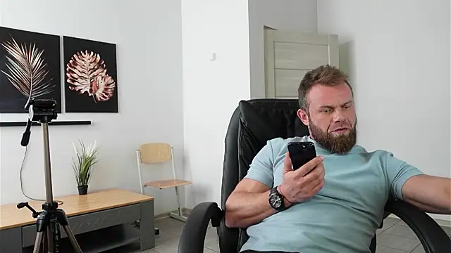 Stewart Barnz online show from March 9, 2026, 12:52 pm