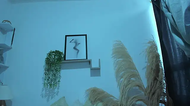 Samanta Monroe online show from September 26, 2025, 6:15 pm