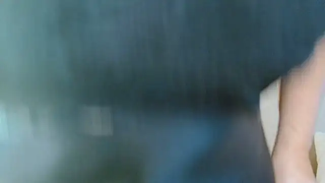 Snapshot of Miaxfox chatting on September 15, 2025, 2:01 am Miaxfox online show from September 15, 2025, 2:01 am