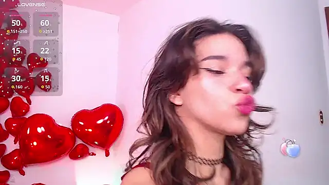 miascarlet 16 online show from October 13, 2025, 1:34 pm