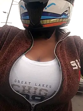 Snapshot of luluboobs9 chatting on February 3, 2026, 1:38 pm luluboobs9 online show from February 3, 2026, 1:38 pm