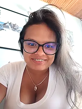 luluboobs9 online show from December 4, 2025, 8:08 pm