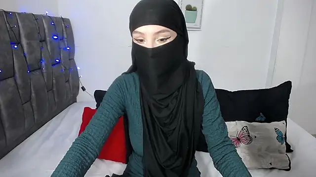 Snapshot of __Nahia chatting on October 21, 2025, 2:16 pm   Nahia online show from October 21, 2025, 2:16 pm