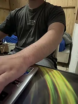 Brinquedo-da-zoe online show from February 26, 2026, 5:18 am