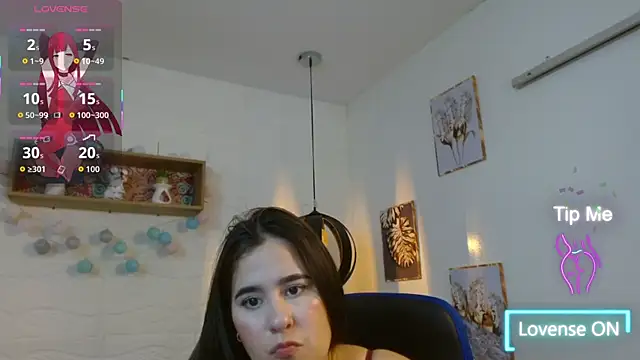 Snapshot of tulunaroja chatting on September 24, 2025, 8:26 pm tulunaroja online show from September 24, 2025, 8:26 pm