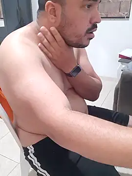 Urso Nerd online show from October 2, 2025, 3:37 pm