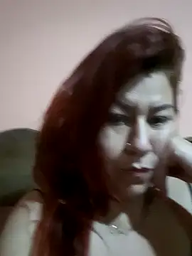 Snapshot of emyconejita chatting on October 21, 2025, 8:52 pm emyconejita online show from October 21, 2025, 8:52 pm