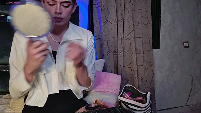 Snapshot of Taurito___ chatting on October 7, 2025, 6:14 am Taurito    online show from October 7, 2025, 6:14 am