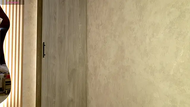 Snapshot of Taurito___ chatting on September 24, 2025, 7:53 pm Taurito    online show from September 24, 2025, 7:53 pm