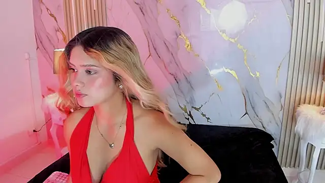 Snapshot of sharon_greey chatting on October 25, 2025, 8:42 pm sharon greey online show from October 25, 2025, 8:42 pm