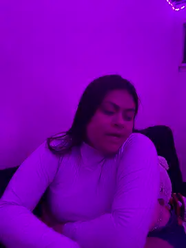 Snapshot of NattashaMore_0719 chatting on October 6, 2025, 2:13 am NattashaMore 0719 online show from October 6, 2025, 2:13 am