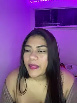 Snapshot of NattashaMore_0719 chatting on September 20, 2025, 4:28 am NattashaMore 0719 online show from September 20, 2025, 4:28 am