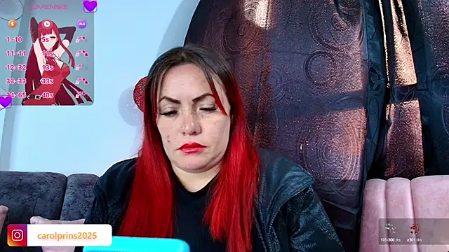 Snapshot of carolinhe_ chatting on September 16, 2025, 7:37 pm carolinhe online show from September 16, 2025, 7:37 pm