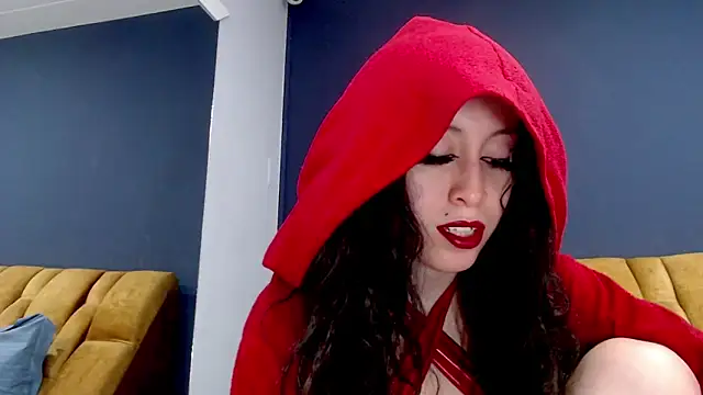 Snapshot of KendraaSimons chatting on October 9, 2025, 7:47 pm KendraaSimons online show from October 9, 2025, 7:47 pm