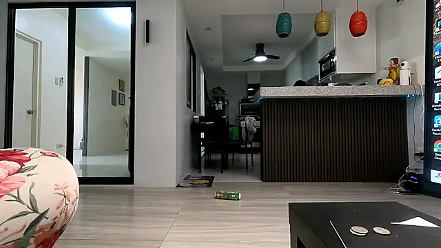 Snapshot of stripchatmodel69 chatting on January 6, 2026, 1:53 am stripchatmodel69 online show from January 6, 2026, 1:53 am