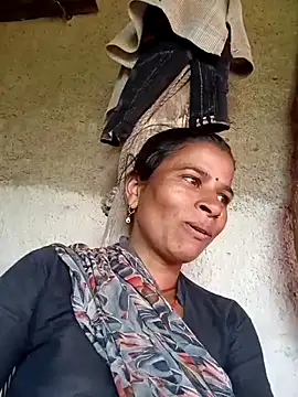 Suhani sharma1 online show from October 8, 2025, 7:21 am