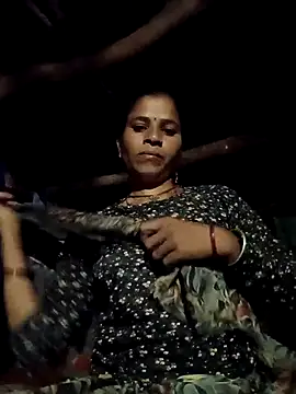 Suhani sharma1 online show from September 17, 2025, 1:35 pm