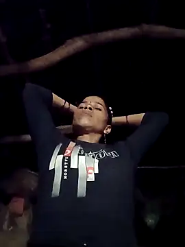 Suhani sharma1 online show from September 22, 2025, 3:18 pm