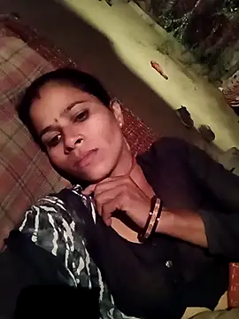 Suhani sharma1 online show from October 31, 2025, 6:26 pm