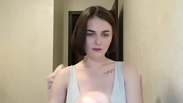 Snapshot of Silviaa_a chatting on June 4, 2026, 9:08 pm Silviaa a online show from June 4, 2026, 9:08 pm