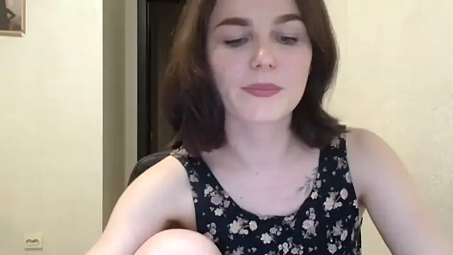 Snapshot of Silviaa_a chatting on May 25, 2026, 8:18 pm Silviaa a online show from May 25, 2026, 8:18 pm