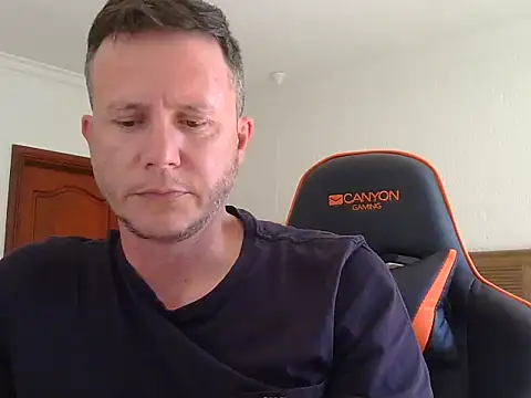 TroyDieselXXX online show from March 27, 2026, 9:32 am