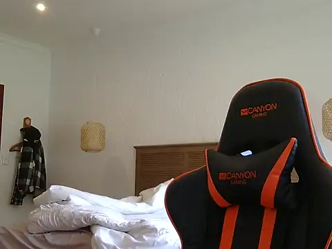 TroyDieselXXX online show from February 22, 2026, 6:27 am