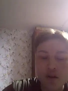 MoonIrene online show from February 15, 2026, 12:59 pm