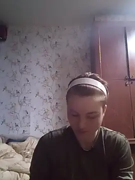 MoonIrene online show from March 3, 2026, 4:36 pm