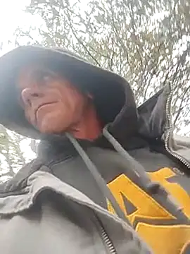 helldonk online show from November 30, 2025, 5:25 pm